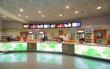 Порно көріңіз және саусақтарыңызбен оргазмға жеткізіңіз